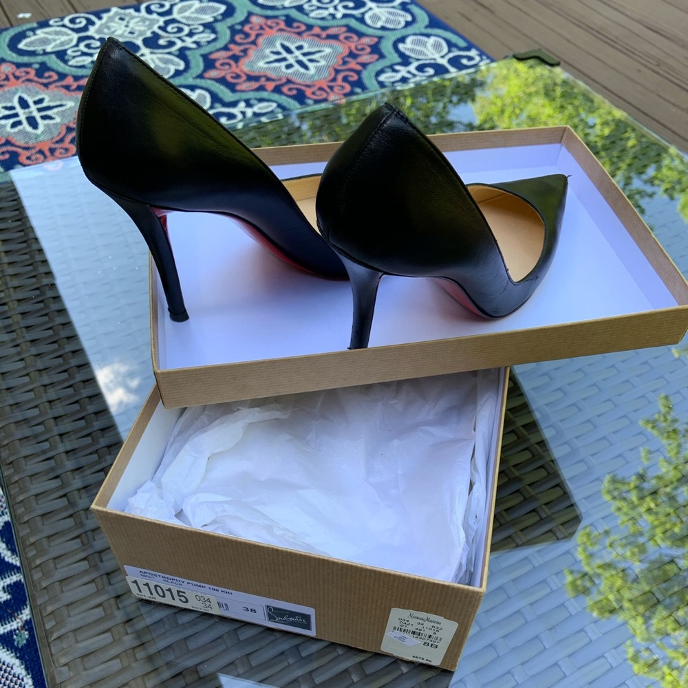 Christian Louboutin Paris